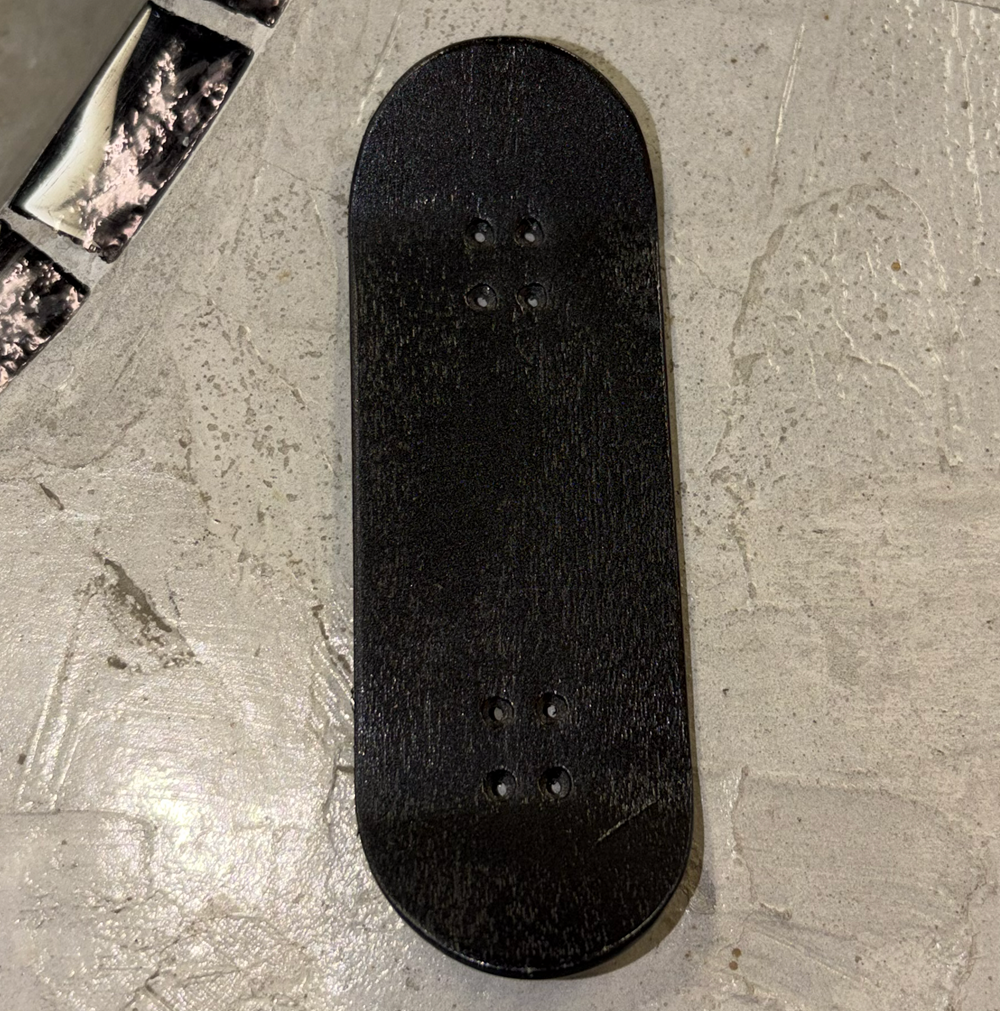Flateface G16 Fingerboard Deck Maple Logo Black 34mm