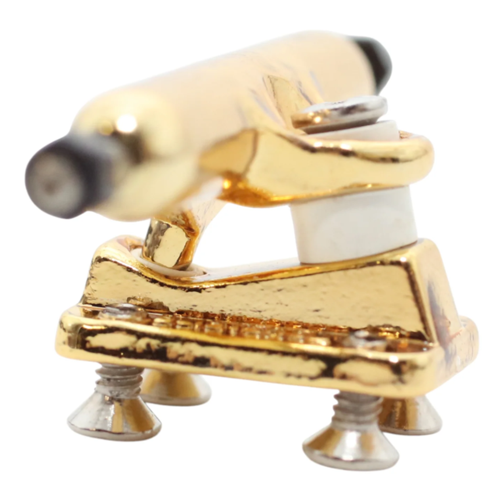 Blistered Dual Bearing Fingerboard Trucks Gold 34mm