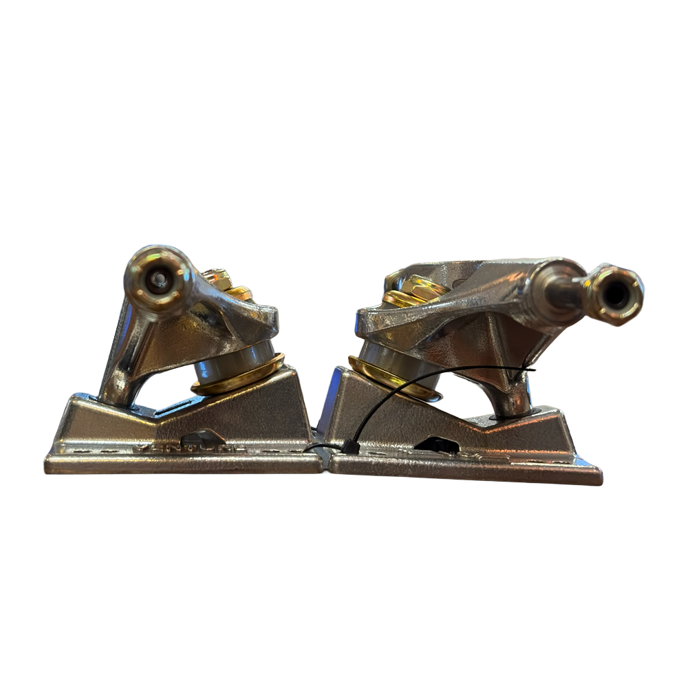 Venture V-Hollow Lights V8 Polished Trucks Silver 5.8 Set