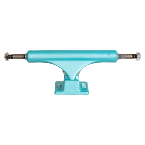 ACE CLASSIC 33/8.0 BIRD EGG BLUE TRUCKS SET