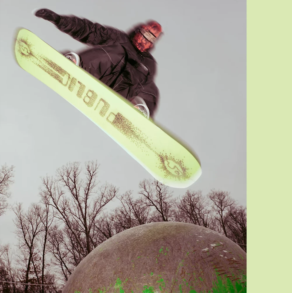 Public Display Snowboard 2027 White Green 150