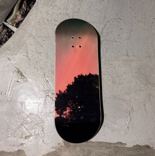 Flatface G16 Fingerboard Deck Northern Lights Pink 34mm Non-Wear