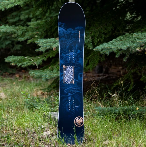 Never Summer Valhalla Snowboard 2627 Black Blue 160