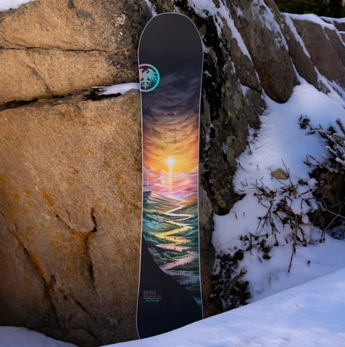 Never Summer Infinity Womens Snowboard 2027 Black Orange 148
