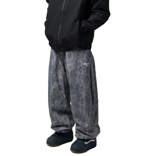 Souvenir Parachute Pants Grey Print