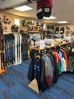 boardparadise.snowboards.jpg