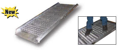 Vestil AWR-G-38-7A Aluminum Grip-Strut Walk Ramp, 38 In. Width, Length: 7'