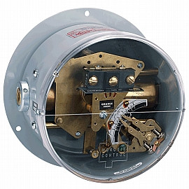 Dwyer DPS-7243-153-62E Differential pressure switch, 316SS bellows, 0-20 psid