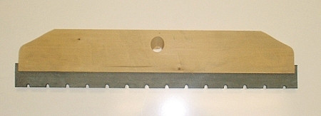 Foxy Mfg 24318 18" Wood-Backed Notched Squeegee