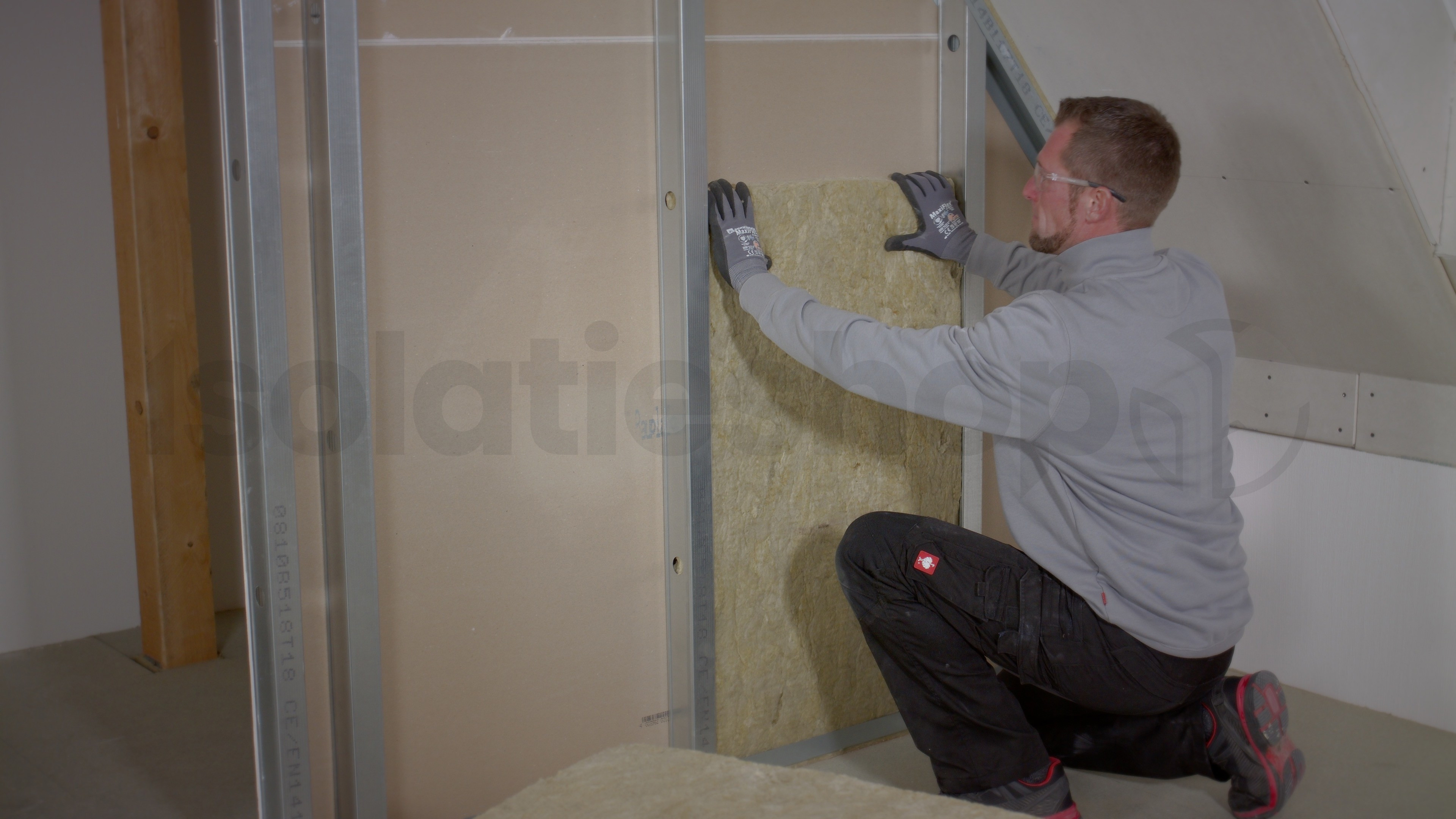 Isover BSP 35 steenwolplaat 1200x600x140mm Rd:3.75 4pl/pak (=2,88 m2)
