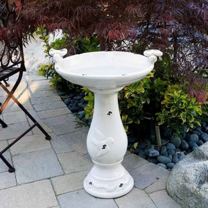 Outdoor Off-White Ceramic Birdbath in Light-Brown Antique Finish Q280-BRACBYS75394281