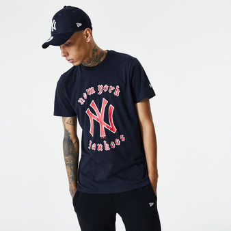 New Era MLB Retro Team Logo T-Shirt ~ New York Yankees