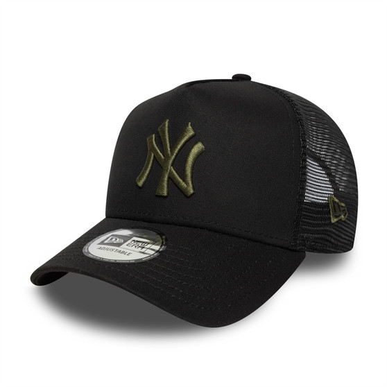 New York Yankees MLB League Essential Black 9FORTY A-Frame Trucker Adjustable Cap