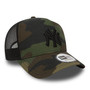 New Era Men's Trucker Cap ~ New York Yankees camo/black