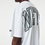 New Era Mens NBA Infill Logo OS T-Shirtt ~  Brooklyn Nets White