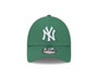 Womens New York Yankees 9Forty Strapback League Essential Green Cap