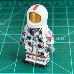 Brickmania Lunar Mission Commander - Incomplete