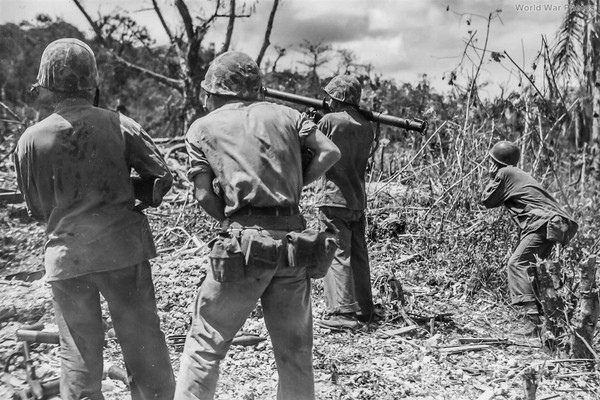 WWII US Marine Bazooka Team