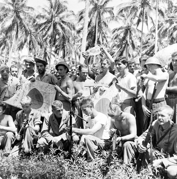 WWII US Marine Raider Squad - Guadalcanal 1943 WWII US Marine Raider Squad - Guadalcanal 1943