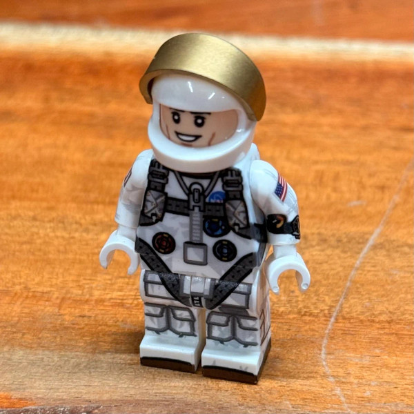 Brickmania Gemini Astronaut