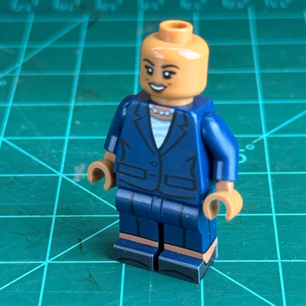 Brickmania Presidential Limo VP Kamala Harris - Incomplete