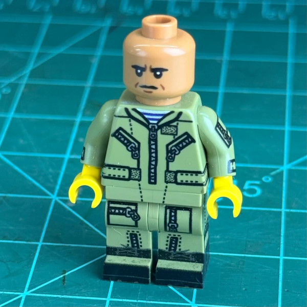 Brickmania Mi-24 Hind Pilot - Incomplete