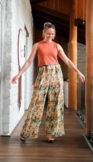 BETH WIDE LEG PANTS PSF Sewing Pattern & Tutorial - Sew Sweet Patterns