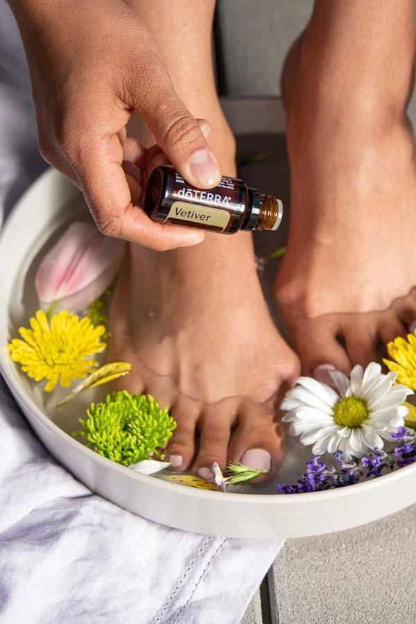 Vetiver Oil (15 mL) - doTERRA - Red Leaf Apothecary