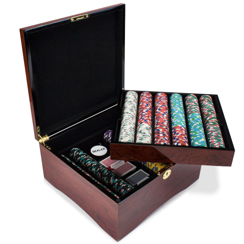 750ct Claysmith Gaming Poker Knights Chip Set in Mahogany