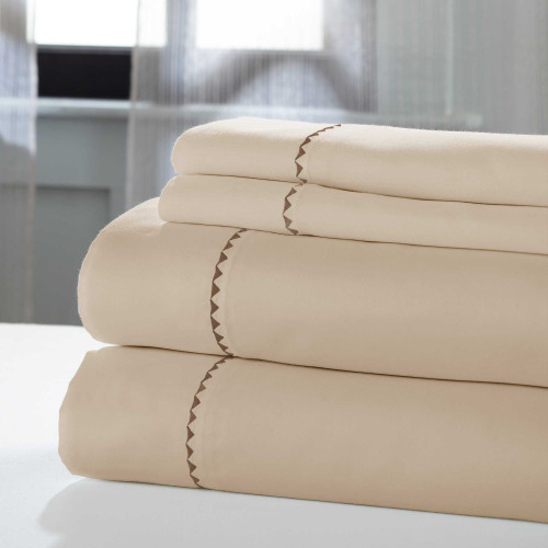 0.2" x 102" x 106" Cotton and Polyester Beige and Brown 4 Piece King Size Sheet Set