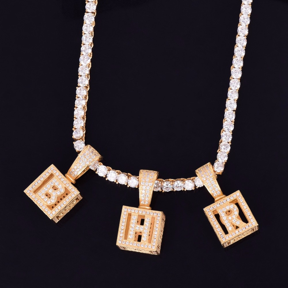 block letter chain