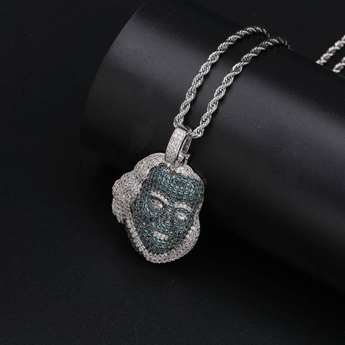 ​Blue Face Ben Franklin Pendant Makes You Shine Like A Boss! 