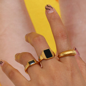 Ladies 18k Gold Stainless Steel Waterproof Black Gem Stone Rings