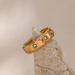 Women's Stainless Steel 18k Gold Waterproof Jewelry No Tarnish Zircon Settled Star Rings