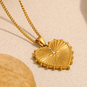 18k Gold over Waterproof Stainless Steel Designer Heart Pendant Necklace 18k Gold over Waterproof Stainless Steel Designer Heart Pendant Necklace
