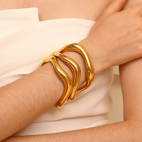 18k Gold Waterproof Stainless Steel Tarnish Free Exaggerated Irregular Liquid Wave Bracelet