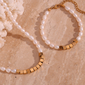 18k Gold Stainless Steel Cubic Beads Freshwater Pearl Choker Necklaces Bracelets Jewelry Set 18k Gold Stainless Steel Cubic Beads Freshwater Pearl Choker Necklaces Bracelets Jewelry Set