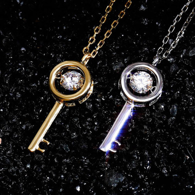 Ladies 14k Gold Over 100% 925 Sterling Silver Retro Skeleton Key Pendant Necklace