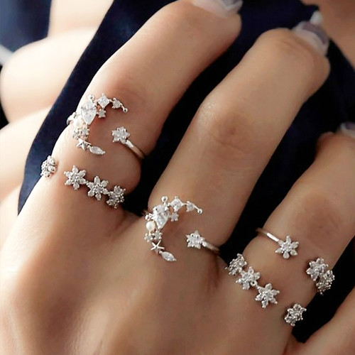 Ladies 5 Piece Fashion Bohemia Retro Crystal Moon Star Personality Girl Silver Ring Jewelry Set
