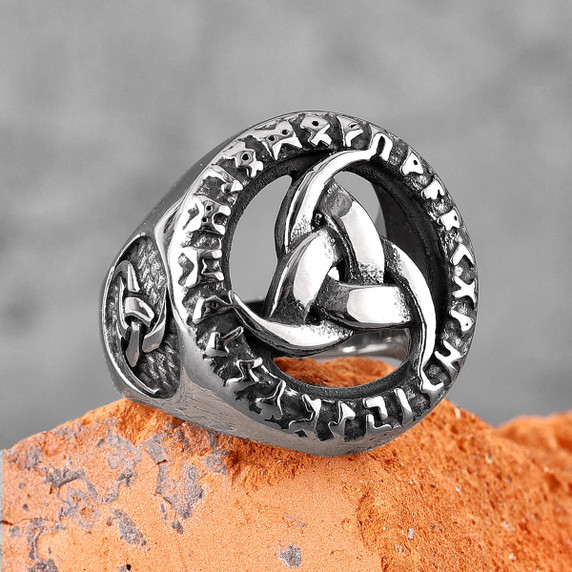 Mens Stainless Steel Celtic Knot Street Wear No Fade Rings