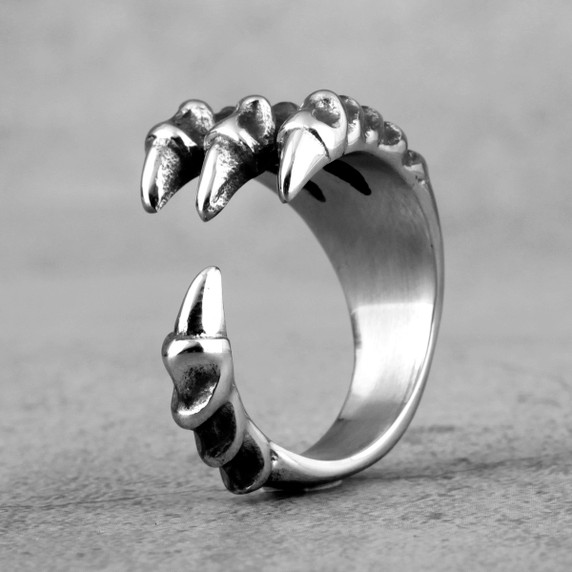 316L Dragon Claw Hand Bone No Fade Stainless Steel Street Wear Mens Fashion Rings