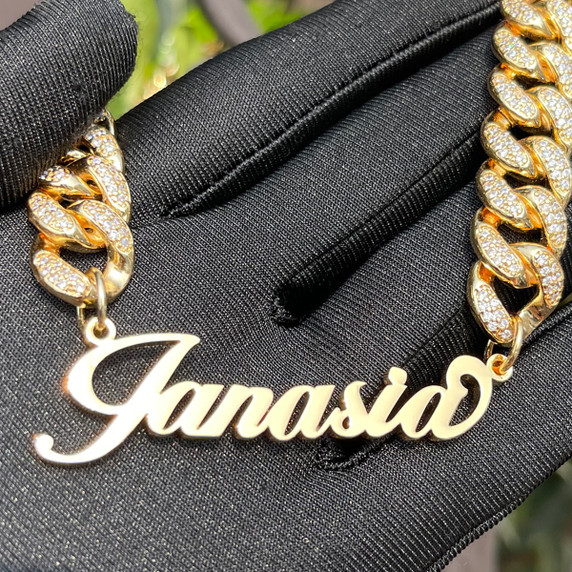 No Fade Stainless Steel Cursive Custom Name Plate Cuban Link Chain Pendant