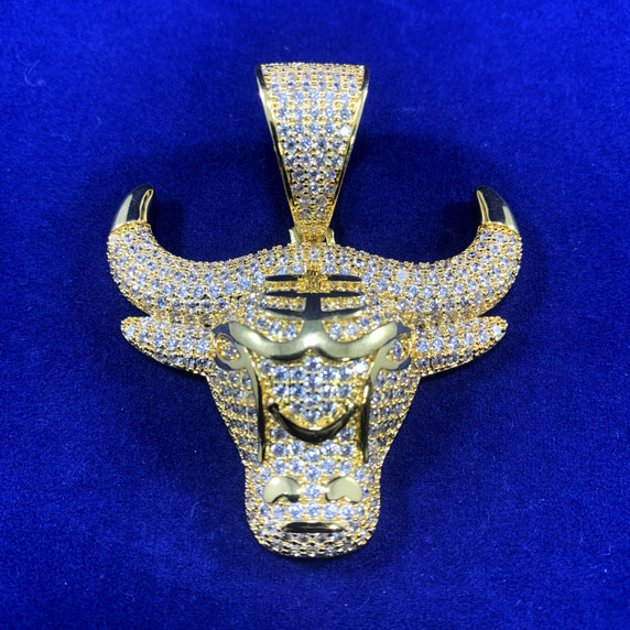 18k Gold Micro Paved AAA Stone Bull Head Tau Pendant Chain Necklace