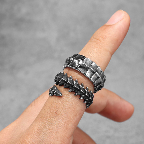 No Fade Stainless Steel Dragon Scales Mens Street Wear Casual Rings