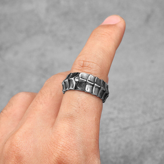 No Fade Stainless Steel Dragon Scales Mens Street Wear Casual Rings
