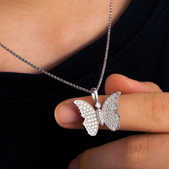 Ladies Solid 925 Sterling Silver VVS Diamond Butterfly Casual Bling Bling Pendant Necklace