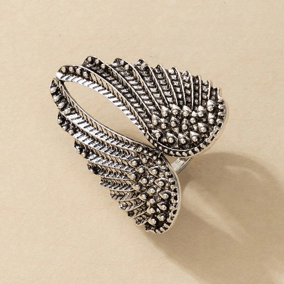 Ladies Sleek Sexy Angel Wings Mid Finger High Fashion Designer Ring