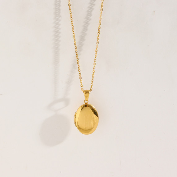 18k Gold Waterproof Picture Oval Photo Locket Memory Keepsake Stainless Steel Pendant Necklace