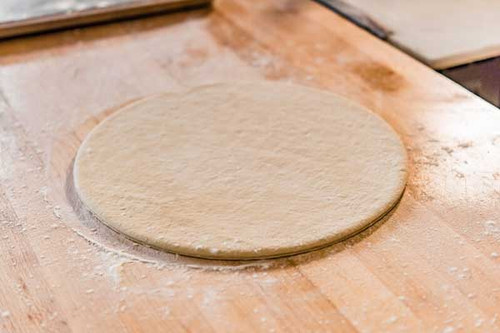PIZZA DOUGH 12 IN   (22 OZ)
