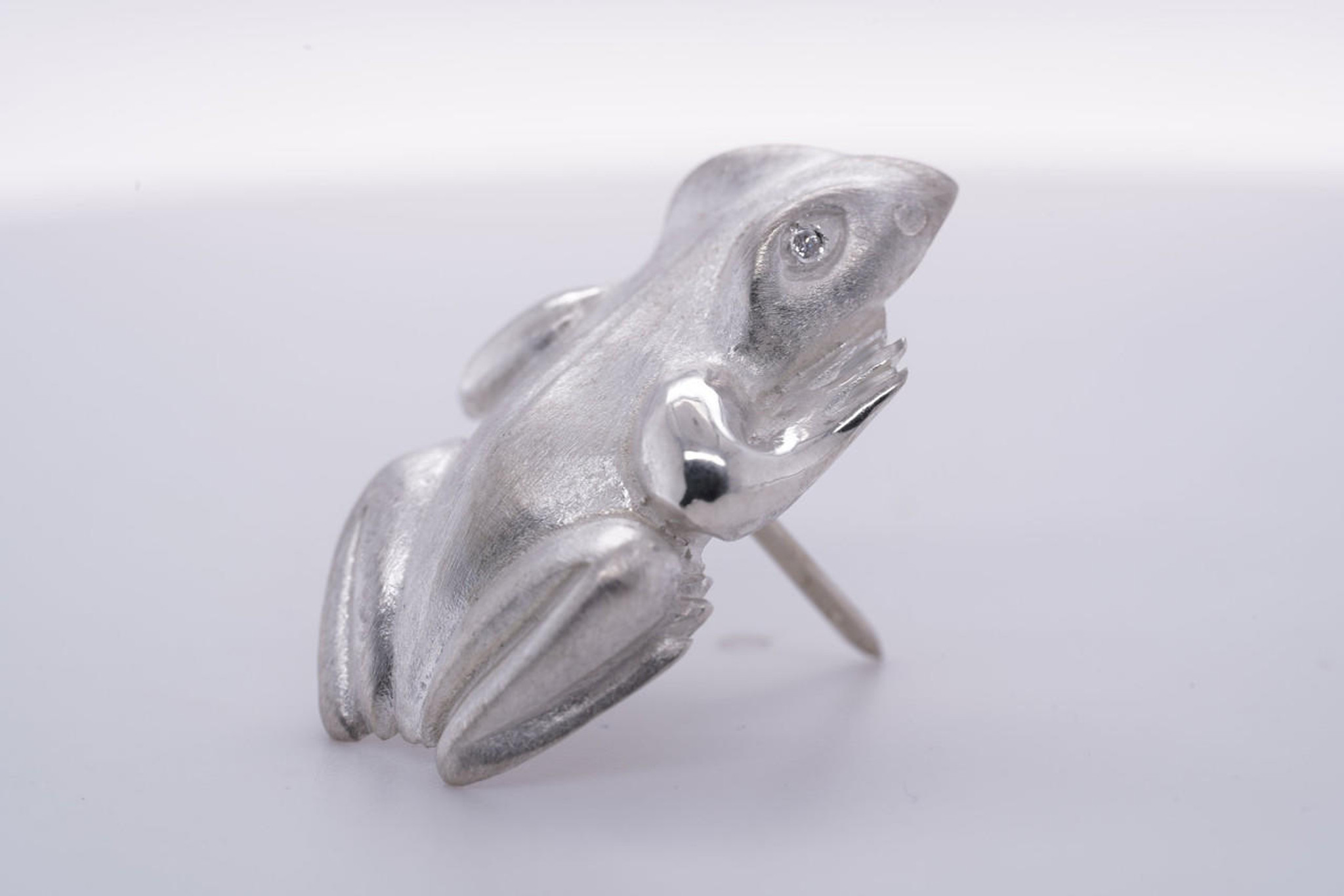 World on a String Solid Sterling Silver Frog Brooch Pin with Diamond Eyes 